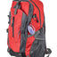 Tick Twister ClipBox an einem roten Rucksack befestigt